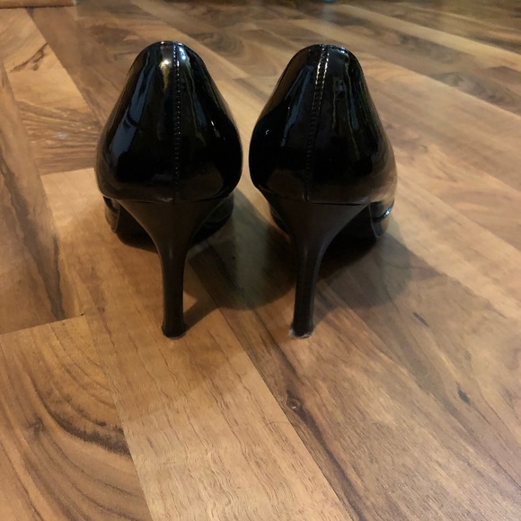 Rampage Black Faux Patent Leather Pointy Toes Heels - Picture 3 of 6